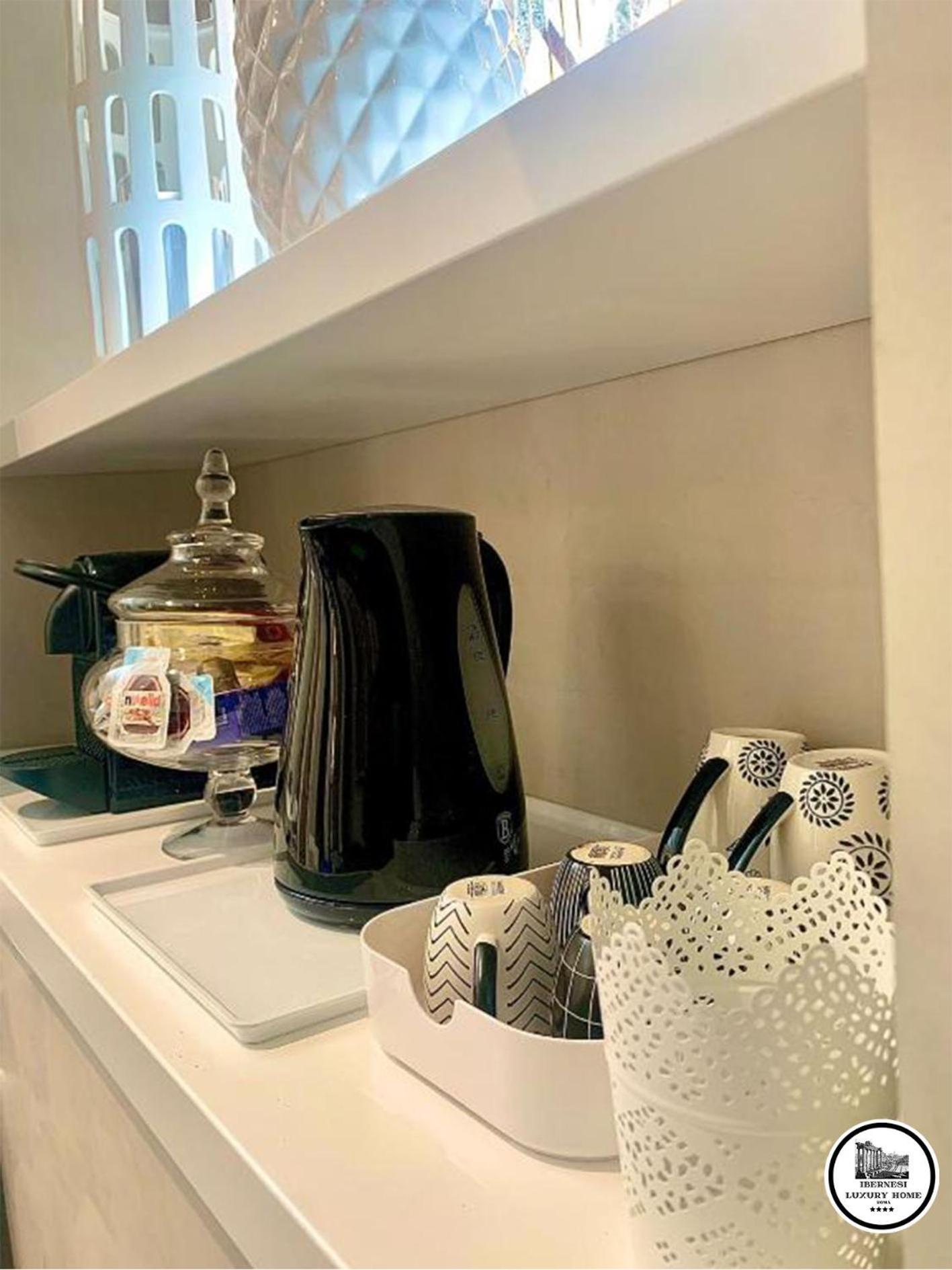 Ibernesi Luxury Home Рим Екстериор снимка